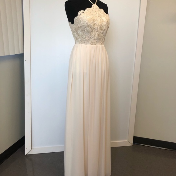 Informal wedding dress - Picture 2 of 7